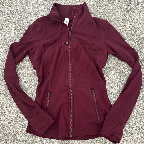 Define jacket - Picture 3 of 4